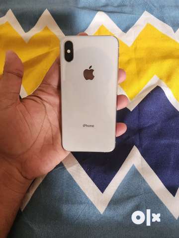 Apple hotsell iPhone XS 64 GB