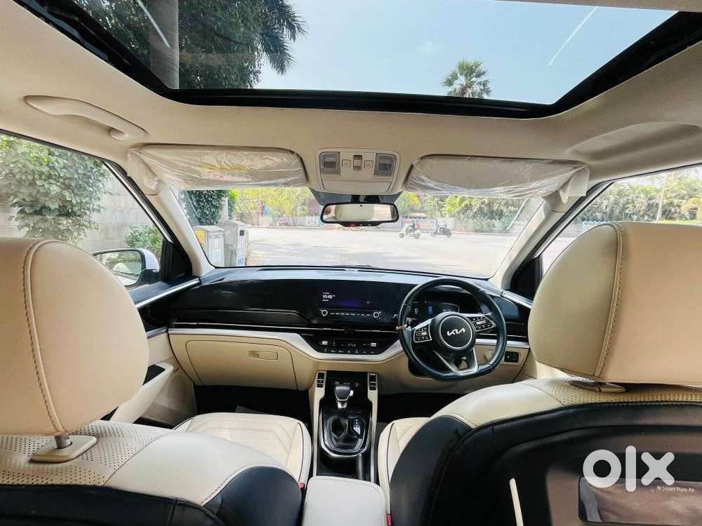 Kia Carens Luxury (o)1.5 Diesel At 7 Str, 2022, Diesel