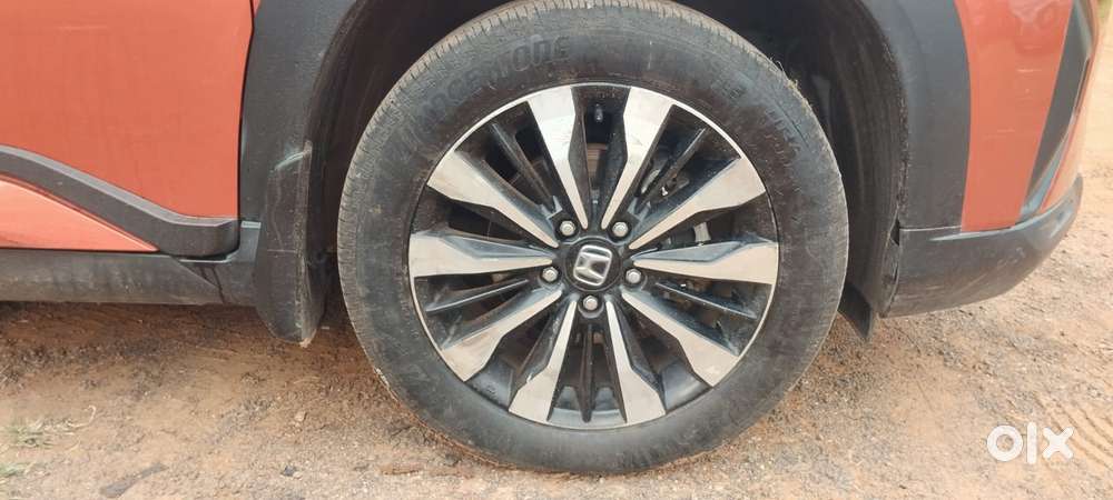 Honda Elevate Zx Cvt Dual Tone, 2023, Petrol
