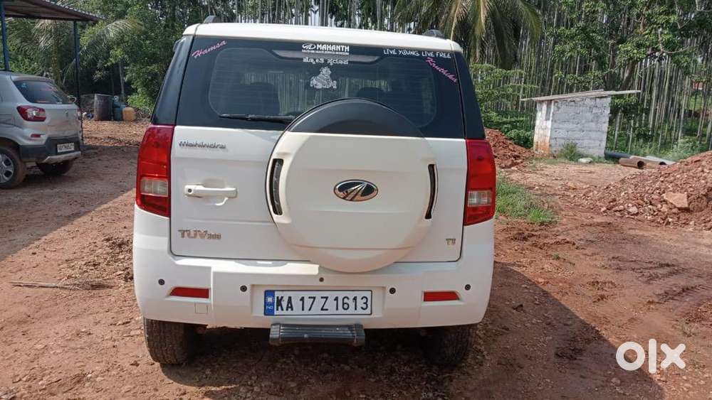 Mahindra Tuv 300 2017
