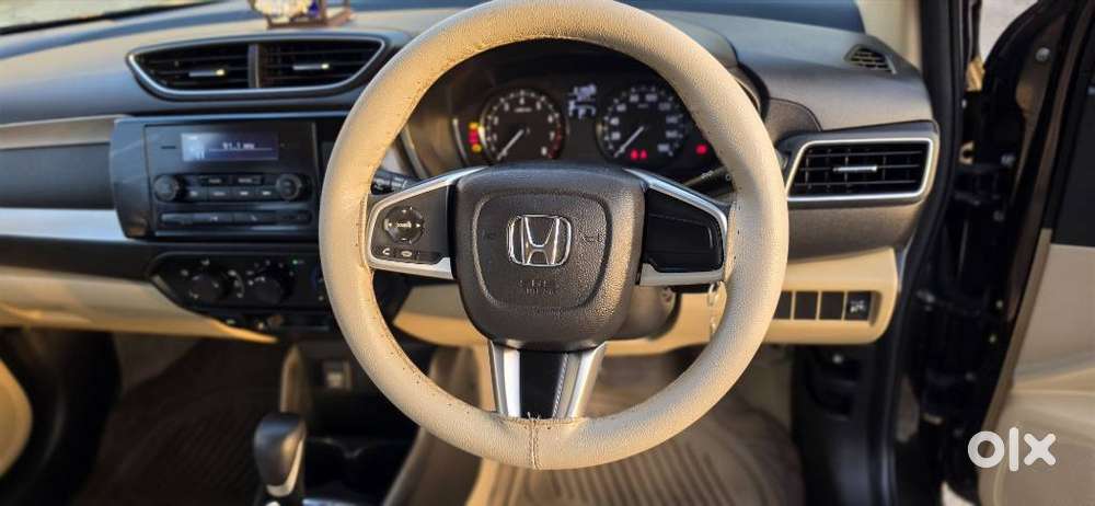 Honda Amaze, 2022, Petrol