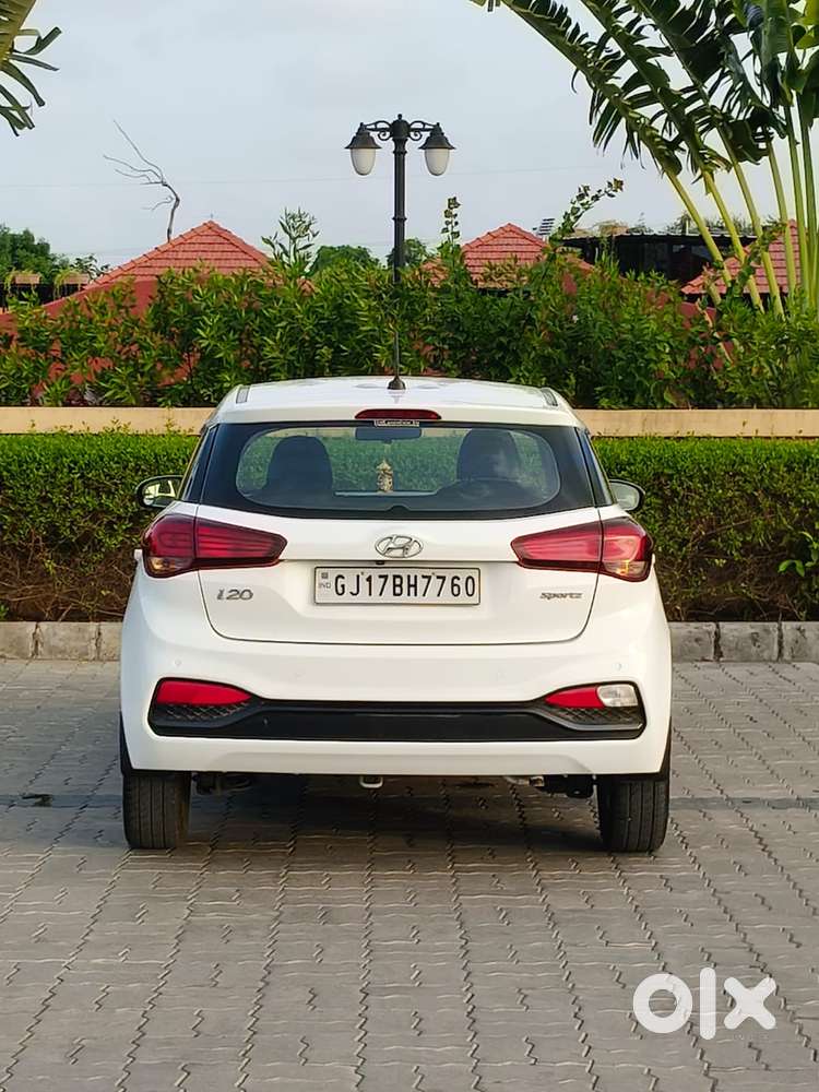 Hyundai I20 Sportz Plus, 2019, Cng & Hybrids
