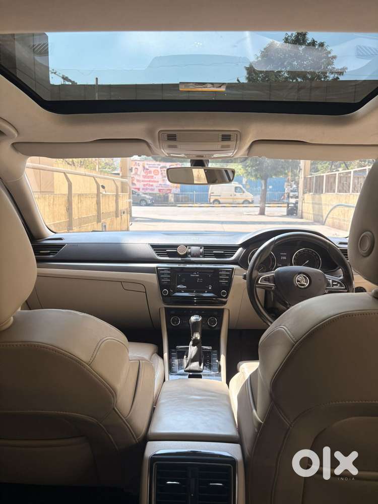 Skoda Superb Style 1.8 Tsi At, 2016, Petrol