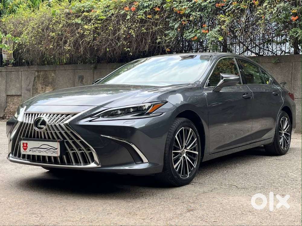 Lexus Es 300h Luxury, 2024, Petrol