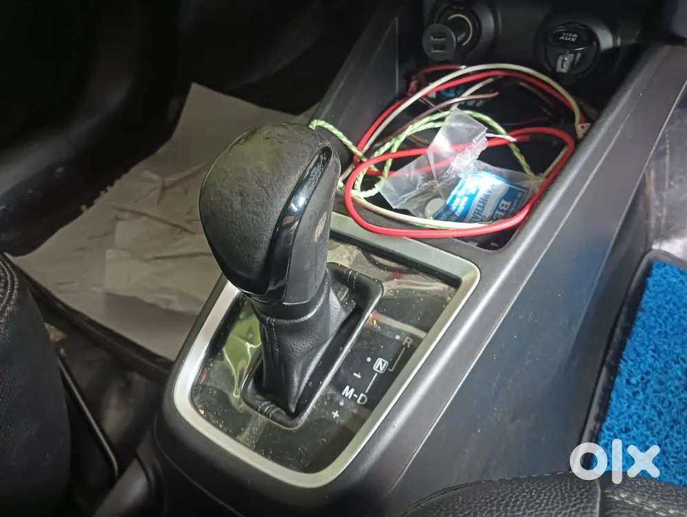 Maruti Suzuki Swift Vxi 2019