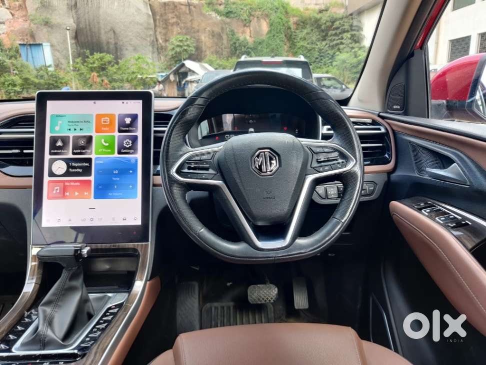 Mg Hector Plus Savvy Pro 1.5 Turbo Petrol Cvt 6 Str, 2023, Petrol
