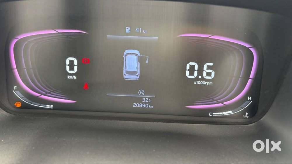 Kia Carens G1.5 6mt Gravity, 2024, Petrol
