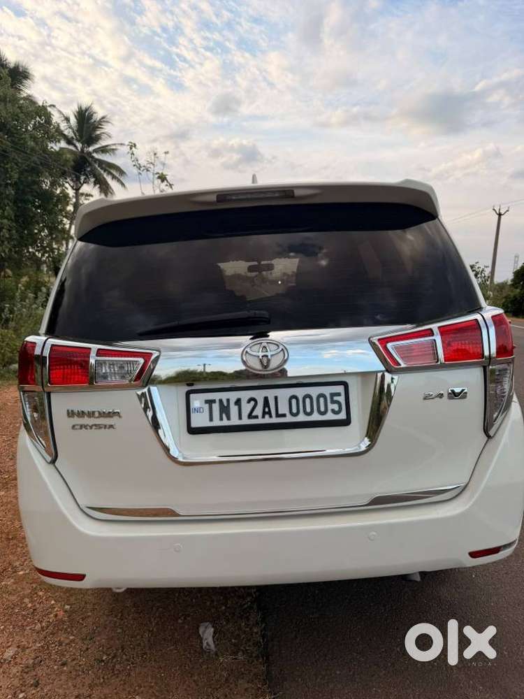 Toyota Innova Crysta 2.4 V 8 Str, 2019, Diesel