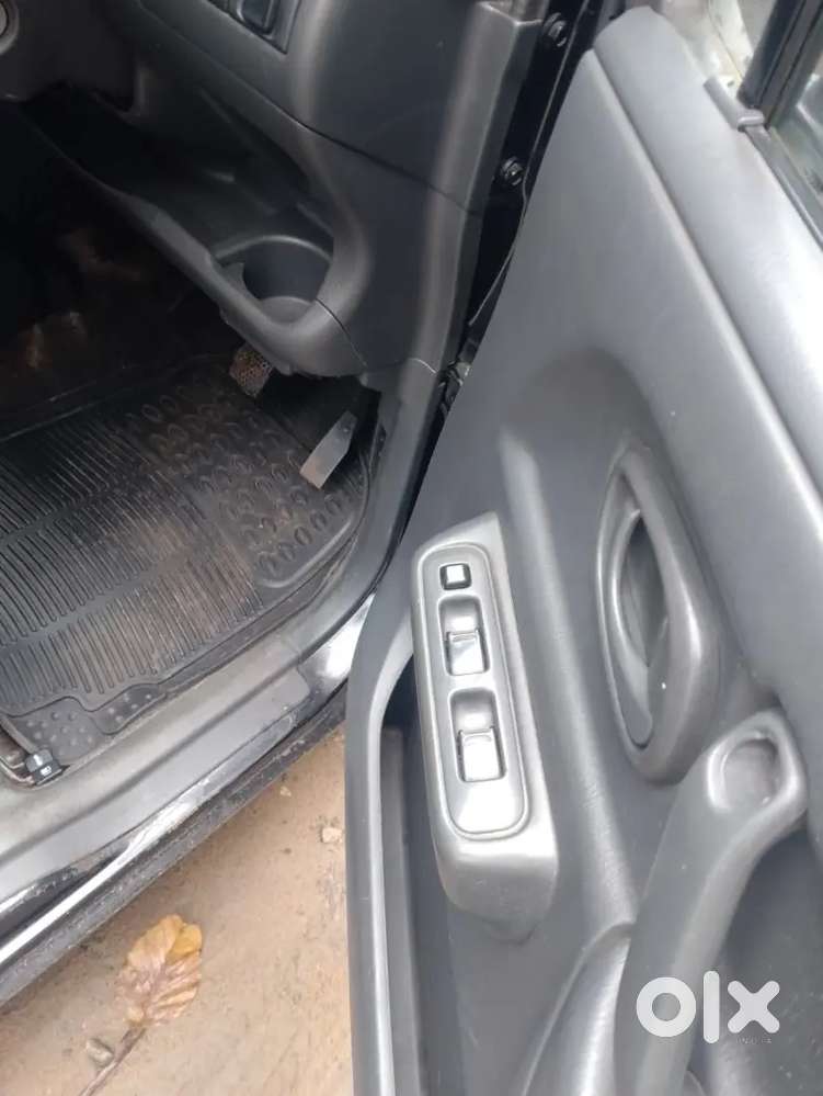 2008 Model Good Condition Showroom Service New Paper Vxi