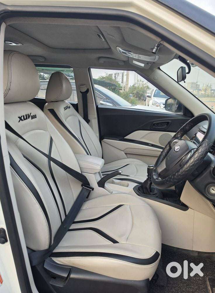 Mahindra Xuv300 W6 Diesel, 2022, Diesel