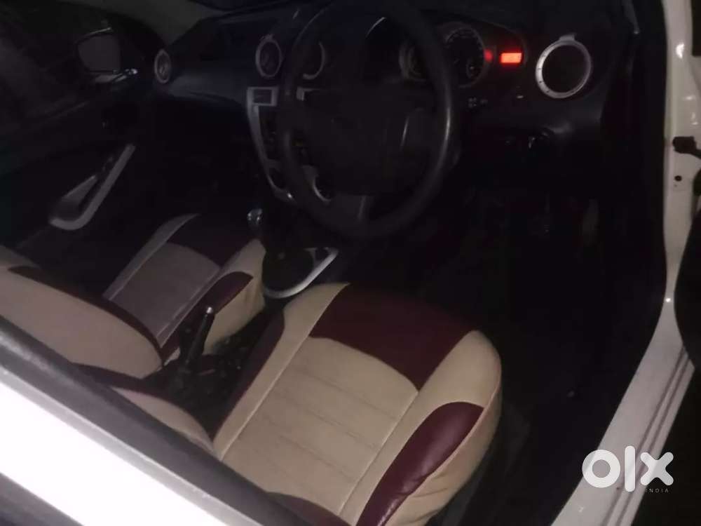 Ford Figo 2012 Diesel 82000 Km Driven