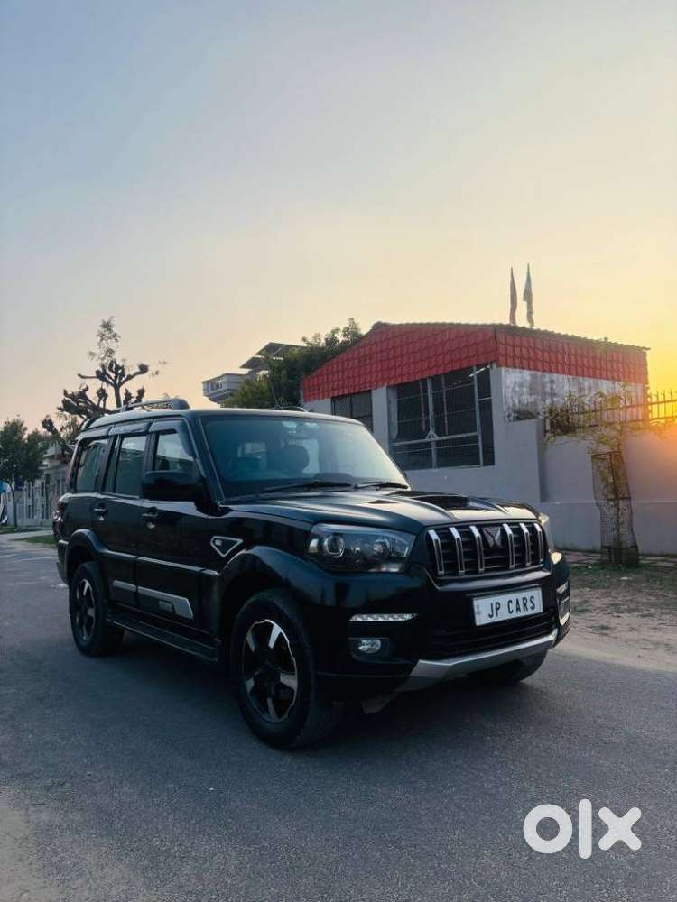 Mahindra Scorpio Classic 2.2 S 11 Mt 7 Str, 2023, Diesel