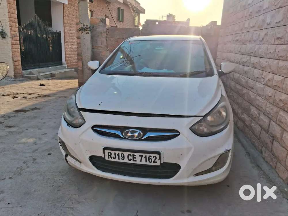 Hyundai Verna 2013 Diesel 130000 Km Driven
