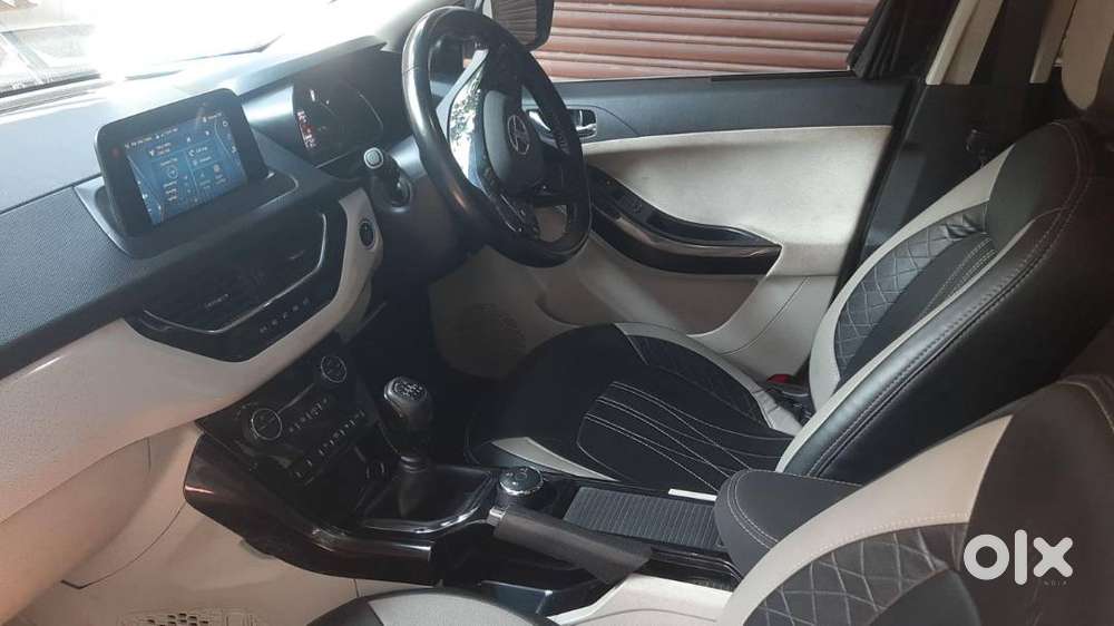 Tata Nexon, Zx+s, Nov2021,04yers