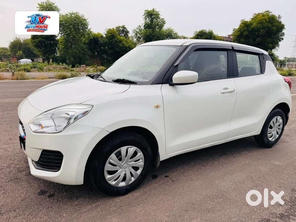Maruti Suzuki Swift Lxi, 2022, Petrol