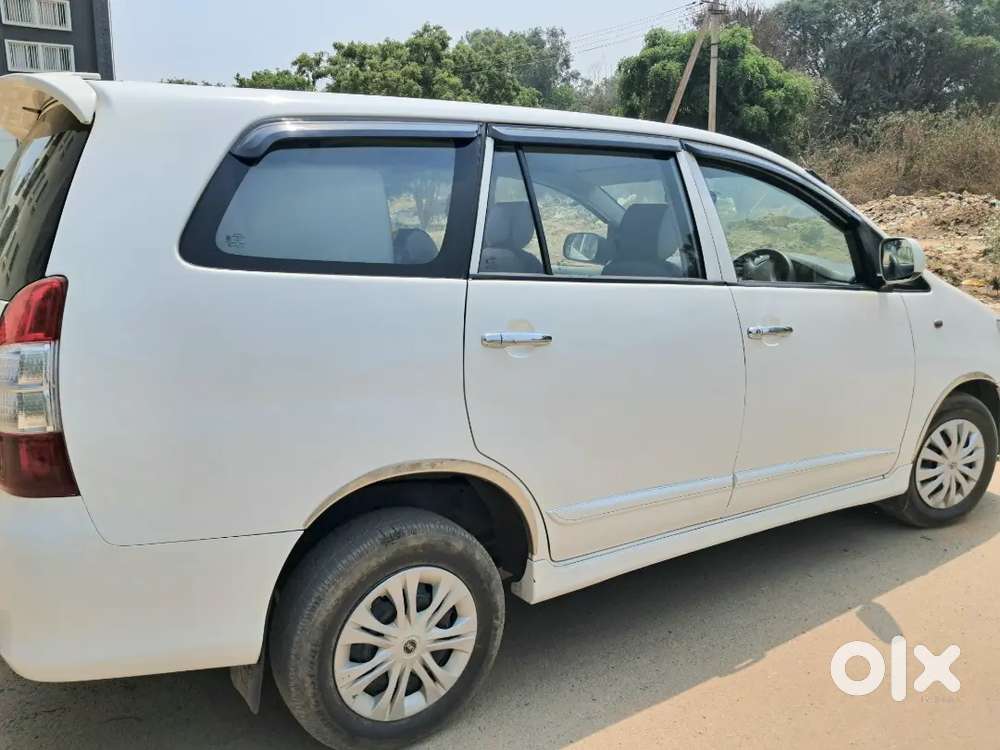 Toyota Innova 2.5g