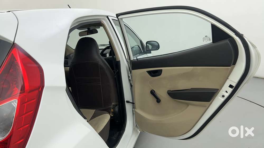 Hyundai Eon Era +, 2015, Petrol