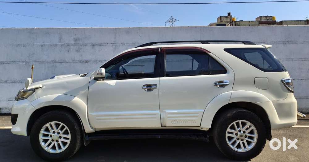 Toyota Fortuner 3.0 4x4 Manual, 2014, Diesel