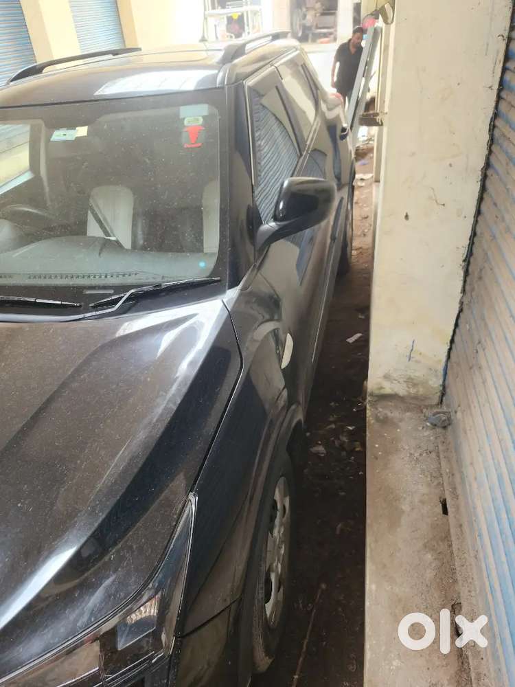 Mahindra Xuv300 1.5 W4 2023