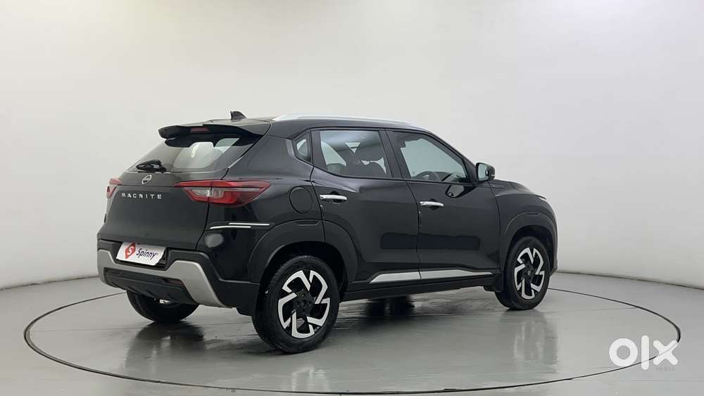 Nissan Magnite 1.0 Xv, 2023, Petrol