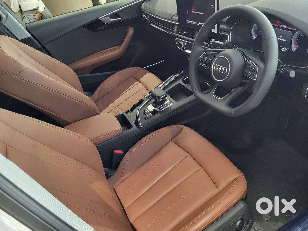 Audi A4 2.0 Technology 40 Tfsi, 2025, Petrol