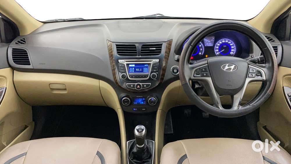 Hyundai Verna Fluidic 1.6 Vtvt Sx, 2015, Petrol