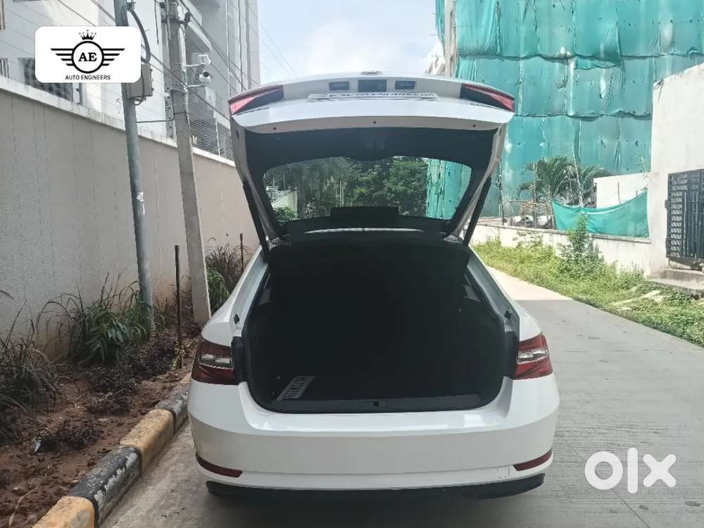 Skoda Superb 2.0 L&k Tsi At, 2016, Petrol