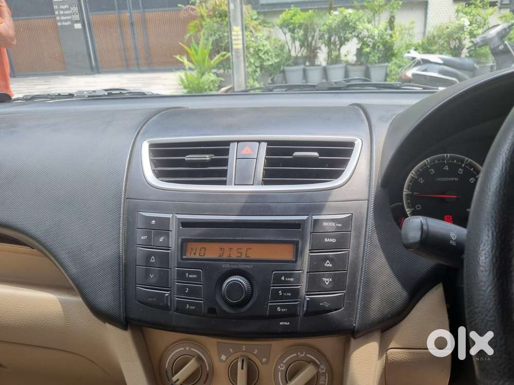 Maruti Suzuki Swift Dzire Vxi Optional, 2012, Petrol