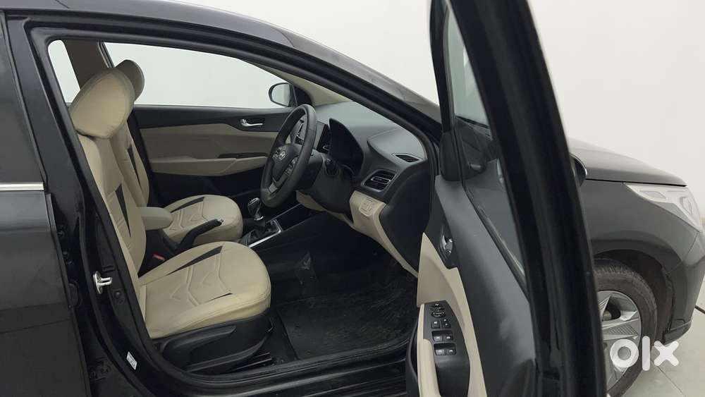 Hyundai Verna 1.5 Mpi Mt Sx (o), 2022, Petrol