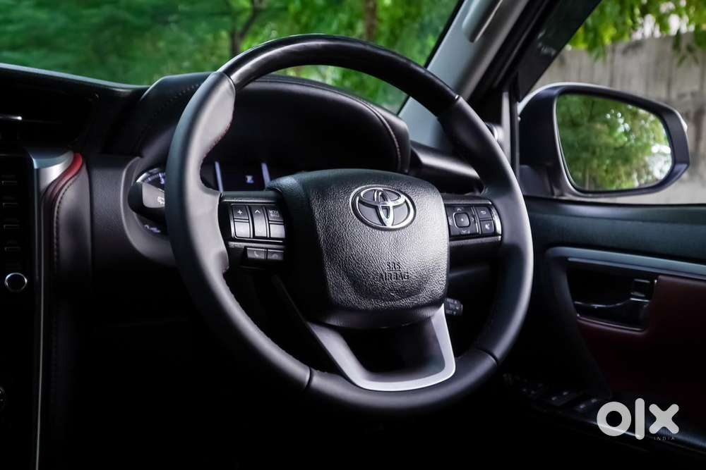 Toyota Fortuner Legender 4x4 At 2.8, 2023, Diesel