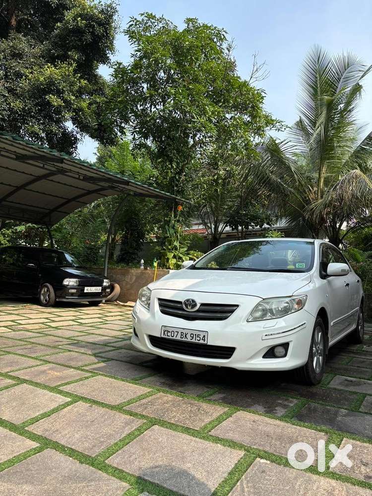 Toyota Corolla Altis 2009 Petrol Well Maintained