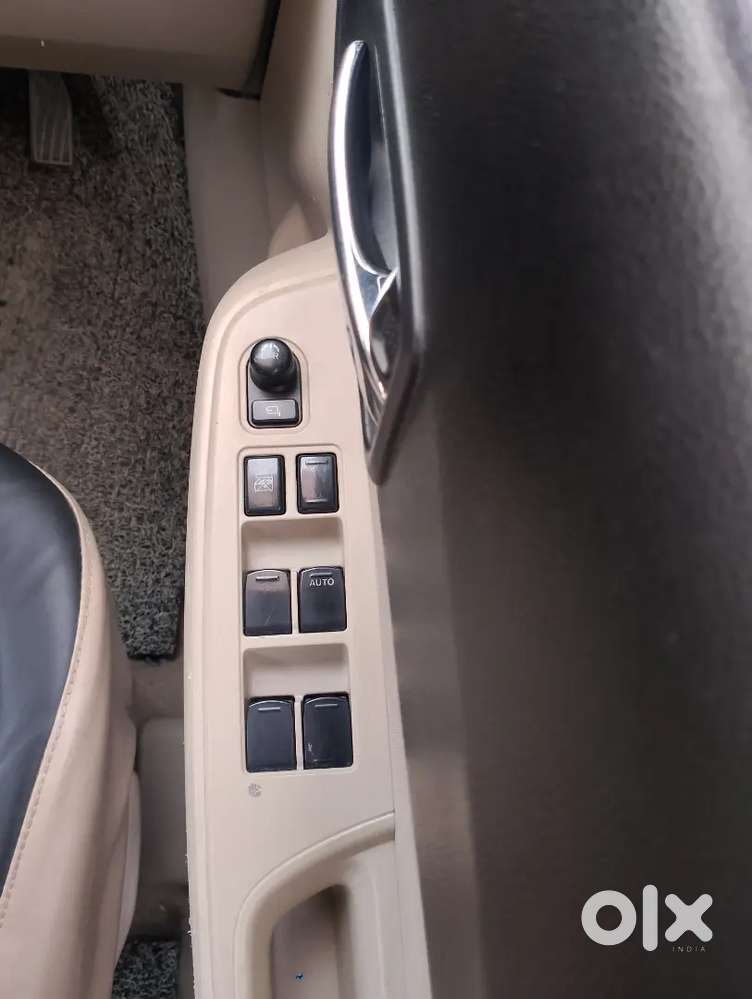 Maruti Suzuki Dzire 2022 Vxi Petrol