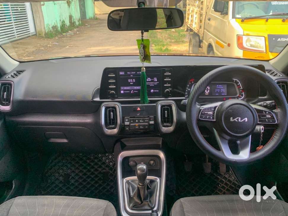 Kia Sonet G1.2 5mt Htk+(o), 2022, Petrol