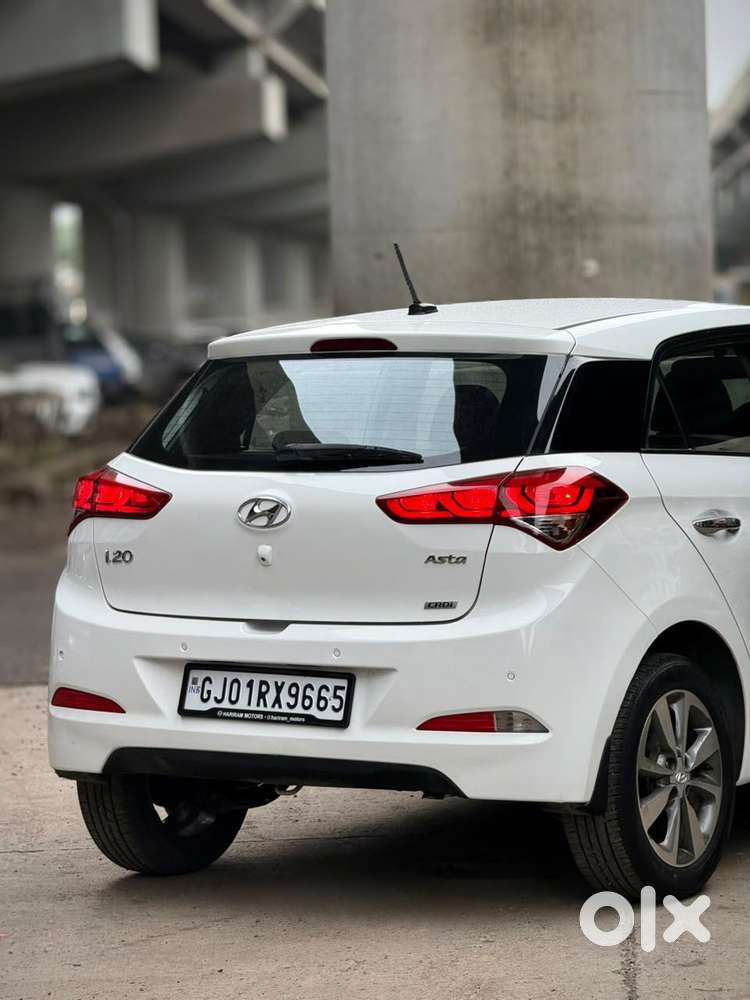 Hyundai I20 1.4 Asta (o) Crdi, 2017, Diesel