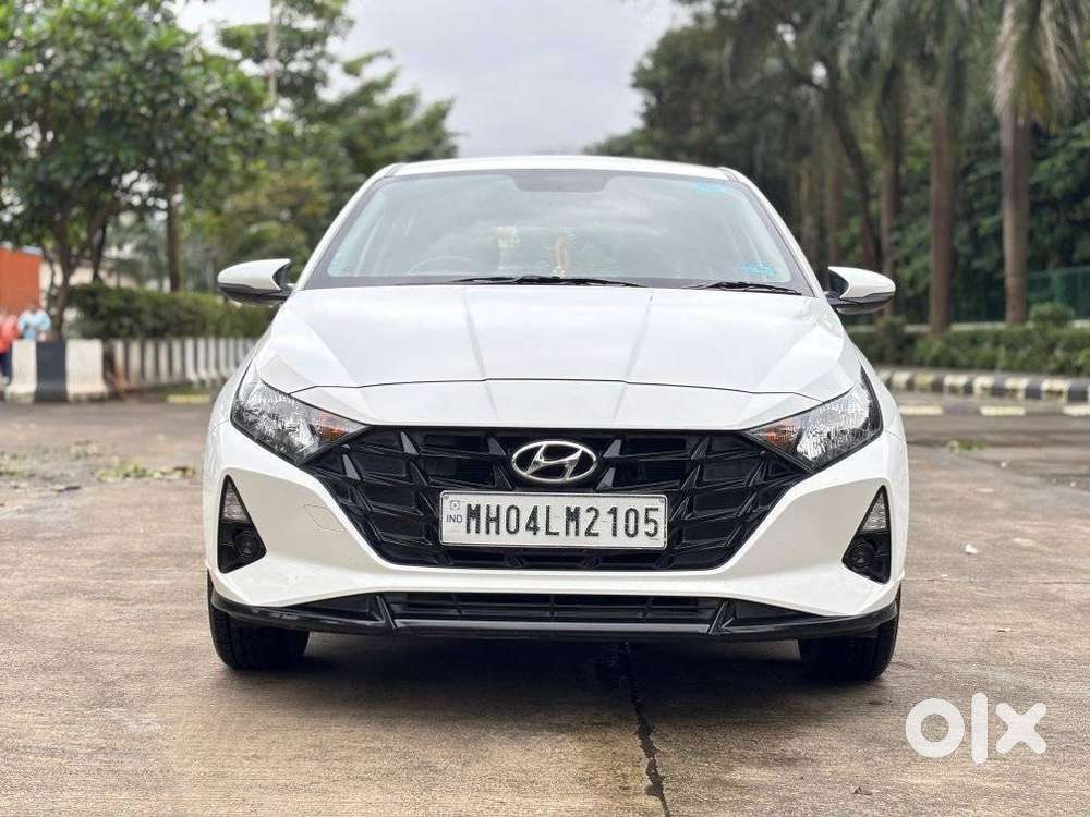 Hyundai I20 Sportz 1.2 Ivt, 2023, Petrol