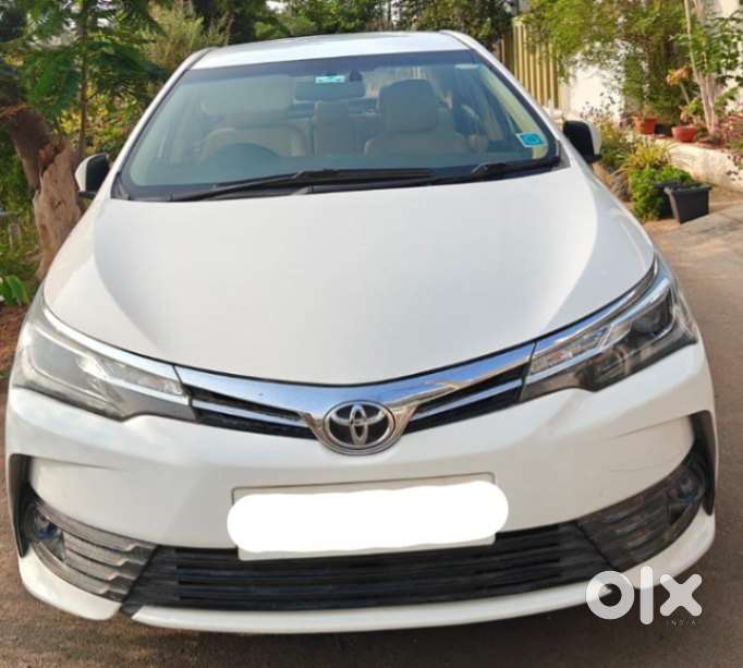 Toyota Corolla Altis Vl At, 2017, Petrol