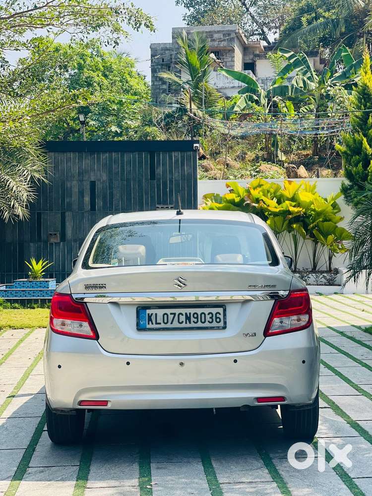 Maruti Suzuki Swift Dzire Vxi Optional, 2018, Petrol