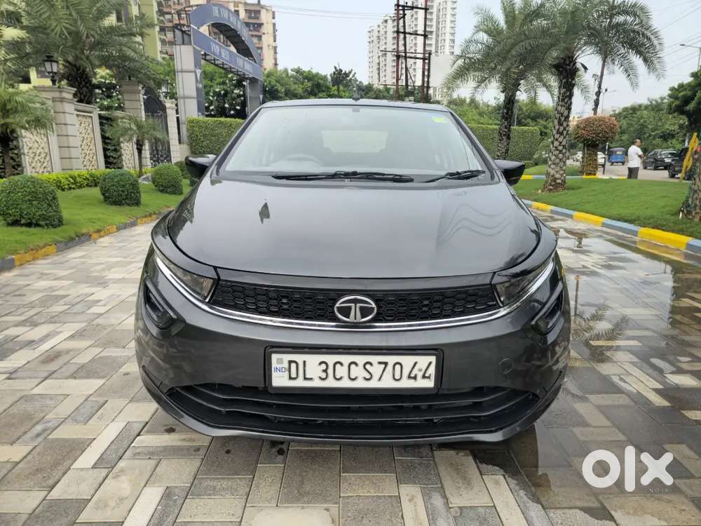 Tata Altroz Xe 2020