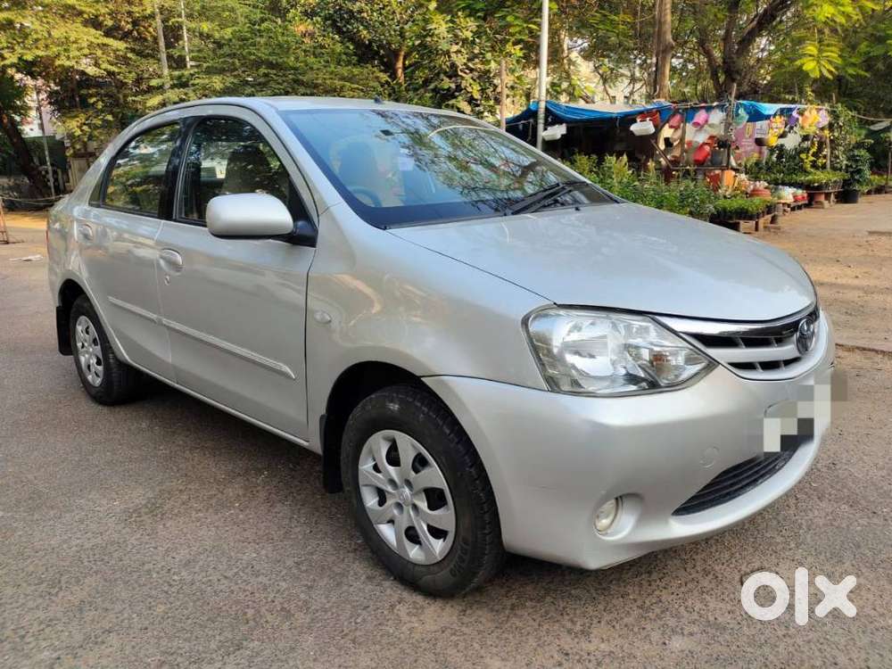 Toyota Etios 2010-2012 G, 2011, Petrol