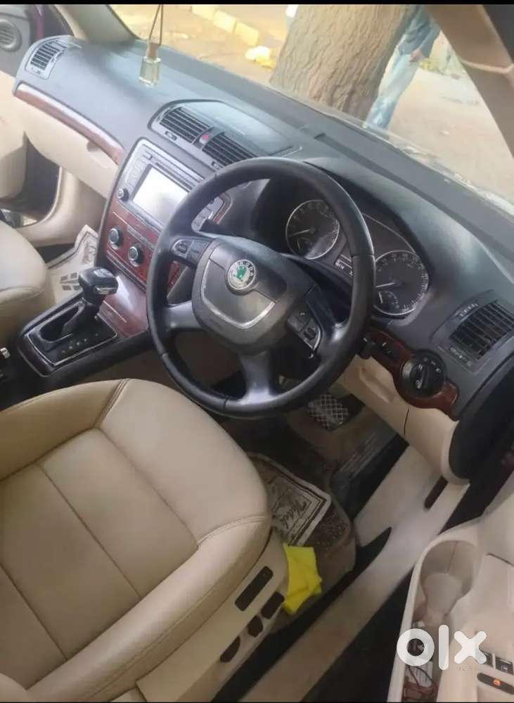 Skoda Laura Diesel 2013 Car