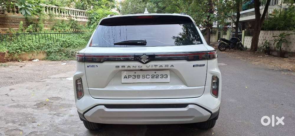 Maruti Suzuki Grand Vitara Smart Hybrid Alpha, 2023, Petrol