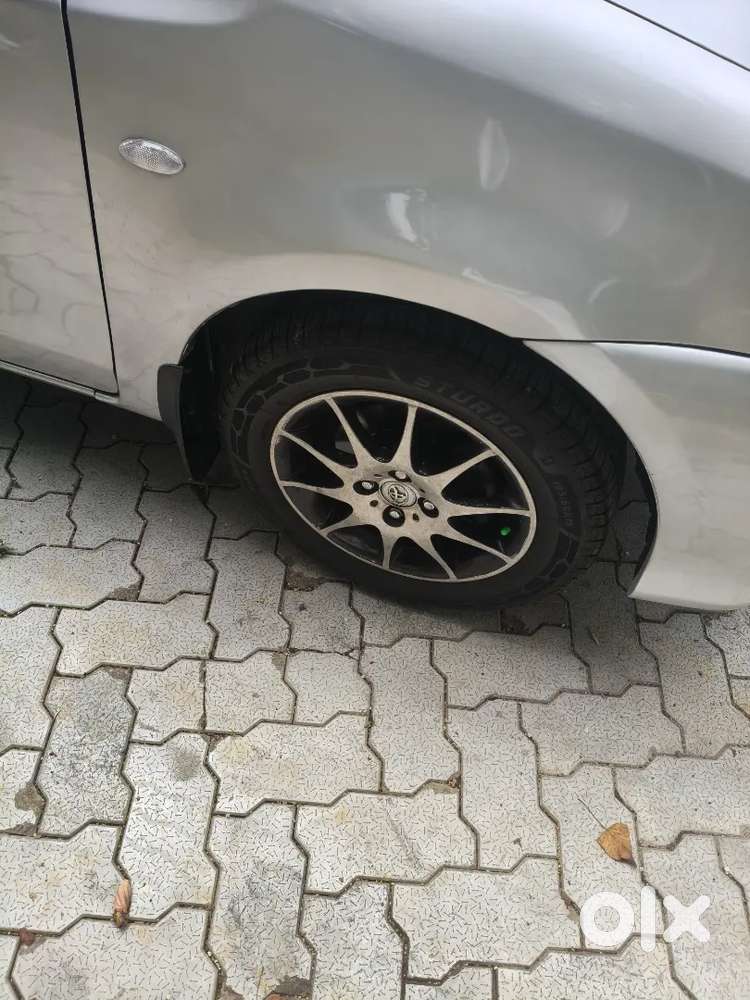 Toyota Etios 1.5 G 2016