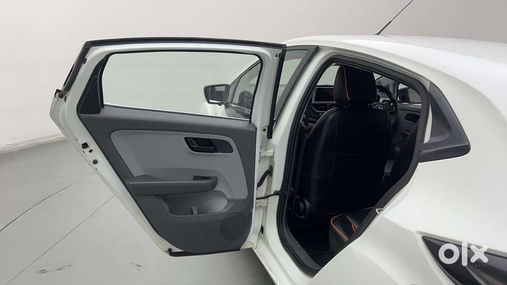 Tata Altroz 1.2 Xt, 2020, Petrol