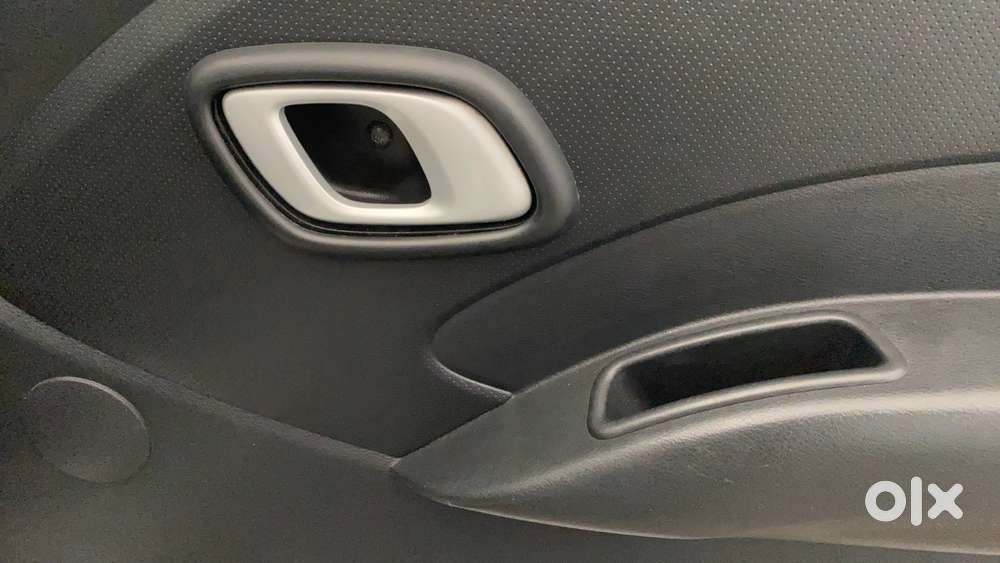 Datsun Redigo T Option, 2018, Petrol