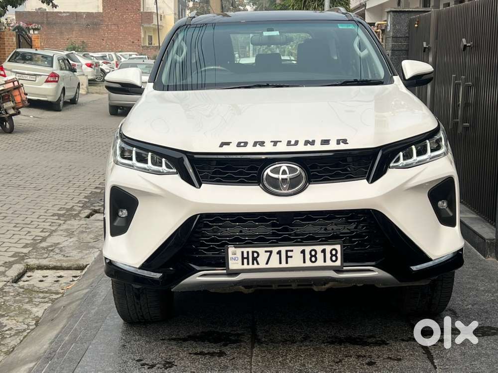 Toyota Fortuner 2017 Diesel 137000 Km Driven