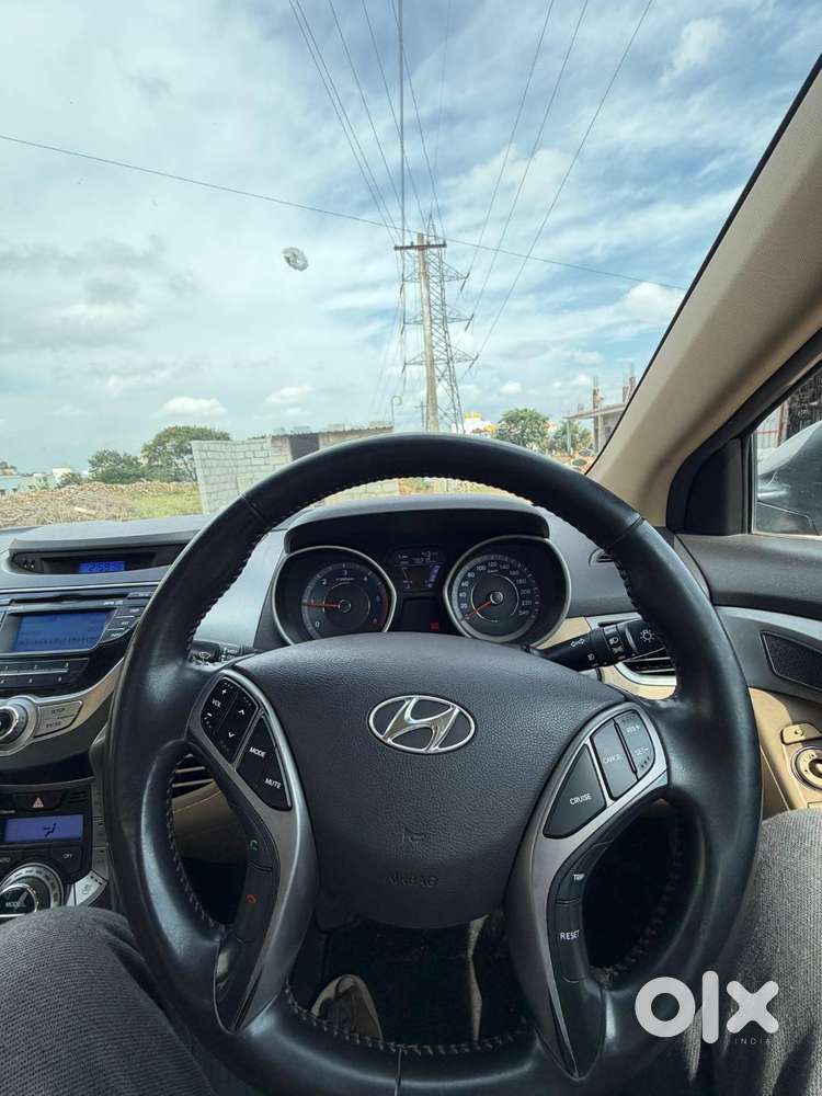 Hyundai Elantra 2013 78000 Kilometer Driven Well Maintainted