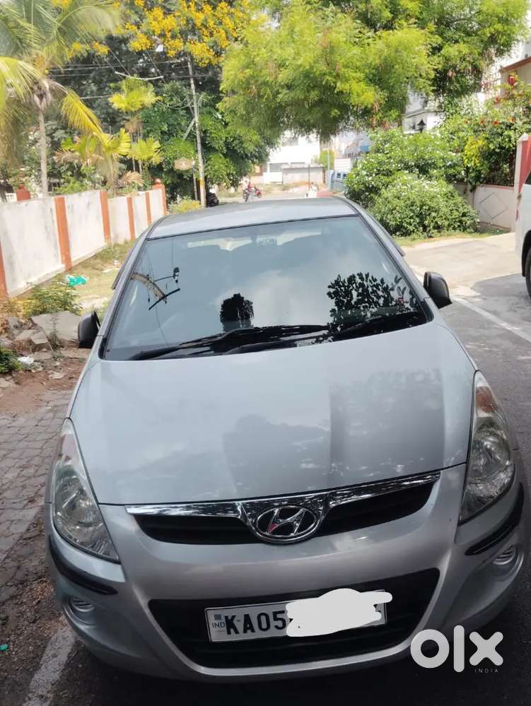 Hyundai I20 2011 Petrol Well Maintained