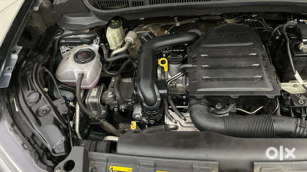 Volkswagen Taigun Topline 1.0 Tsi At (electric Seats), 2022, Petrol