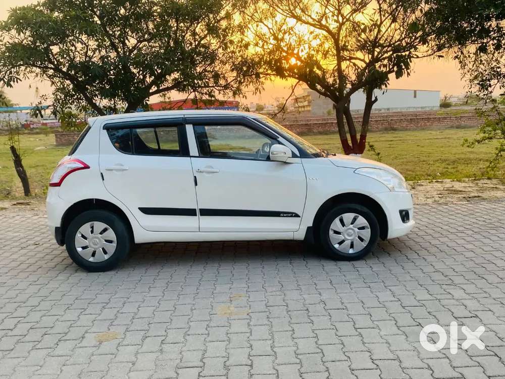 Swift Vxi Petrol 2014 Octuber Month 2nd Owner All Documents Complete H