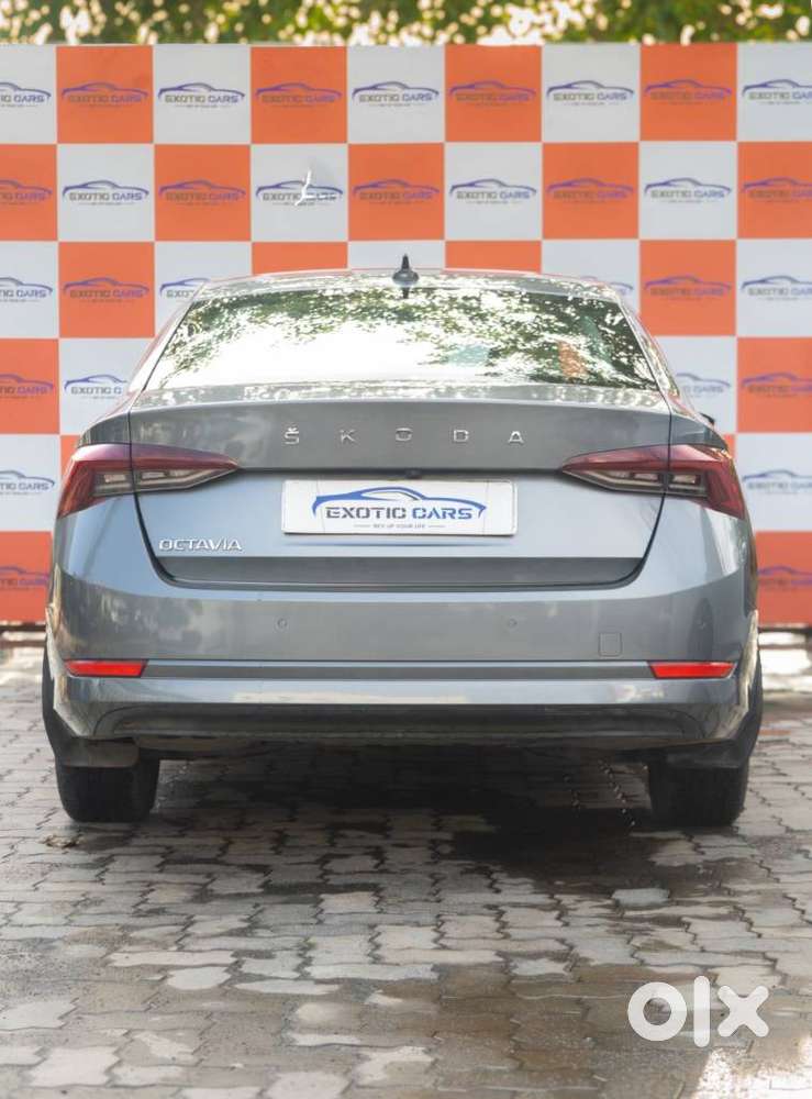 Skoda Octavia 2.0 L K Tsi At, 2022, Petrol